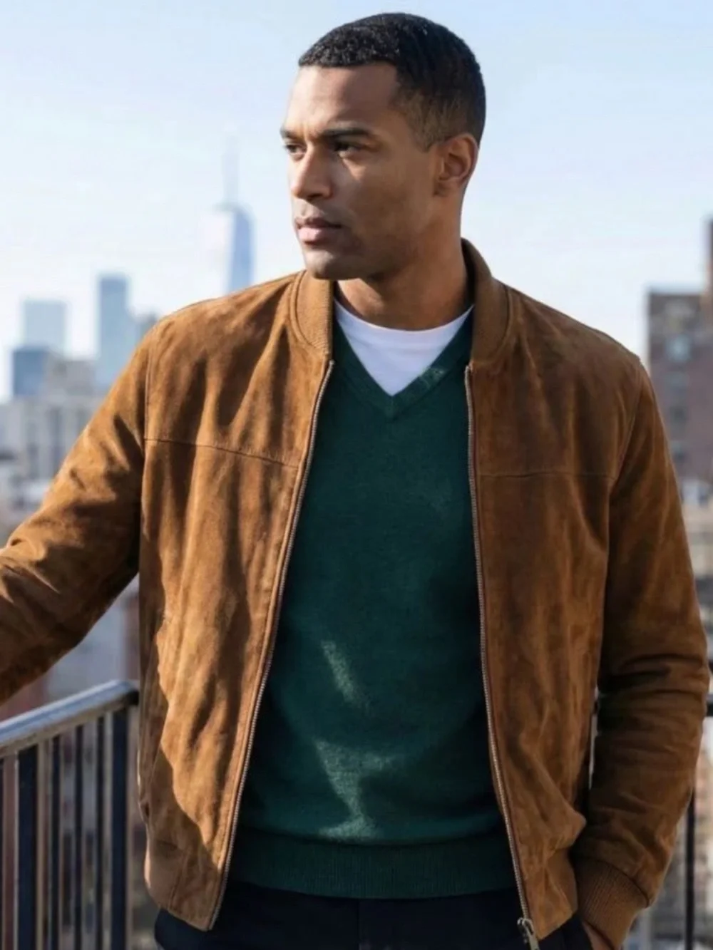 J crew cashmere sweater Italian green emerald  M v neck